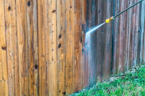 Fence Pressure Washing in Nashville