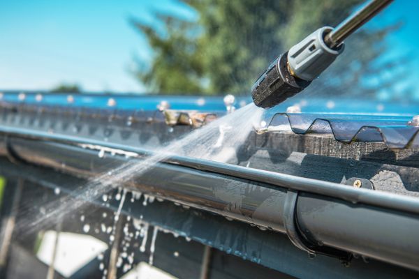 Gutter Pressure Washing in Nashville