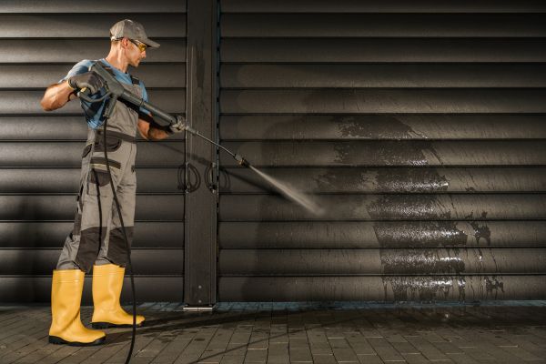 Garage Power Washing in Nashville
