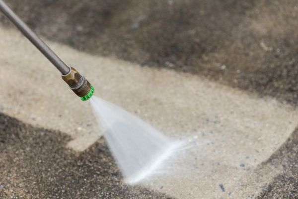 Garage Floor Power Washing in Nashville