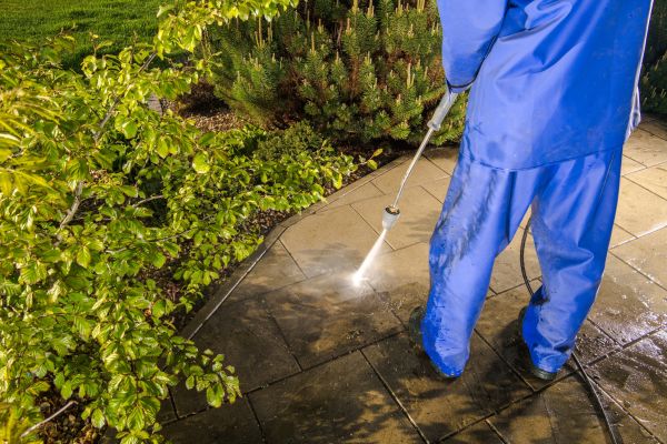 Hardscape Cleaning in Nashville