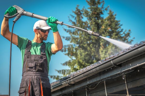 Gutter Washing in Nashville