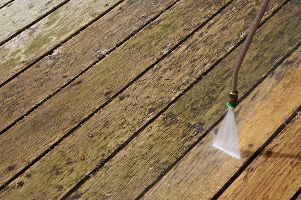 Deck Mold Removal in Nashville